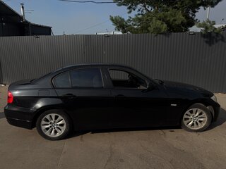 2005 BMW 3 серии 320i V (E90/E91/E92/E93), чёрный, 680000 рублей, вид 2