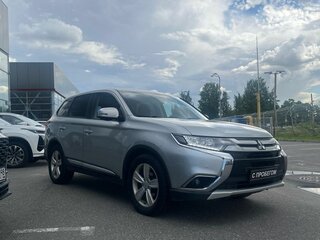 2016 Mitsubishi Outlander III Рестайлинг 2, серебристый, 1349000 рублей, вид 3