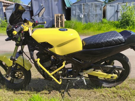 1993 Yamaha FZR250, жёлтый, 115000 рублей, вид 2