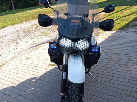 2012 Triumph Tiger 800, белый, 580000 рублей, вид 3