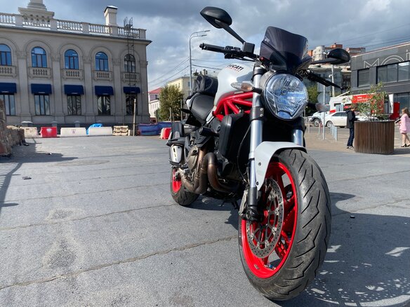 2015 Ducati Monster 821, белый, 599000 рублей - вид 39