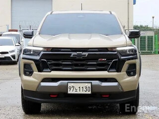 2023 Chevrolet Colorado III, коричневый, 4966412 рублей, вид 2