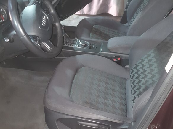 2014 Audi A3 III (8V), красный - вид 13