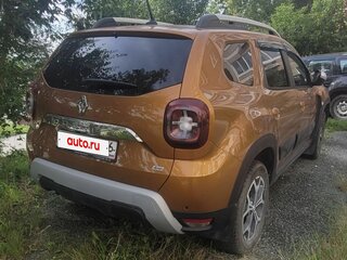 2022 Renault Duster II, оранжевый, 2400000 рублей, вид 3