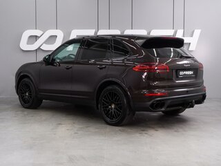 2017 Porsche Cayenne II Рестайлинг (958), коричневый, 2799000 рублей, вид 2