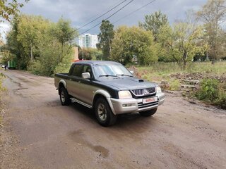 2006 Mitsubishi L200 III Рестайлинг, серый, 650000 рублей, вид 2
