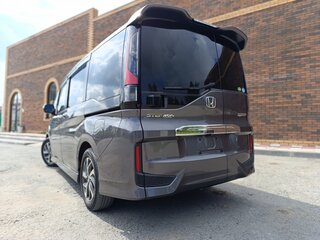 2016 Honda Stepwgn V, серый, 2140000 рублей, вид 5