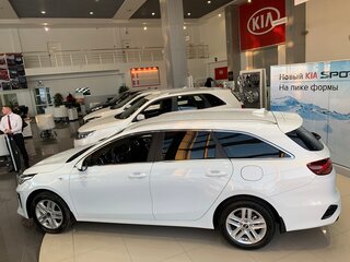 2019 Kia Ceed III, белый, 1900000 рублей, вид 5