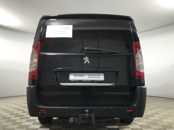 2014 Peugeot Expert II Рестайлинг, чёрный - вид 2