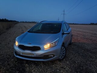2013 Kia Ceed II, серебристый, 999999 рублей, вид 1