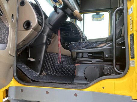 2008 DAF XF 105, жёлтый, 2150000 рублей, вид 3