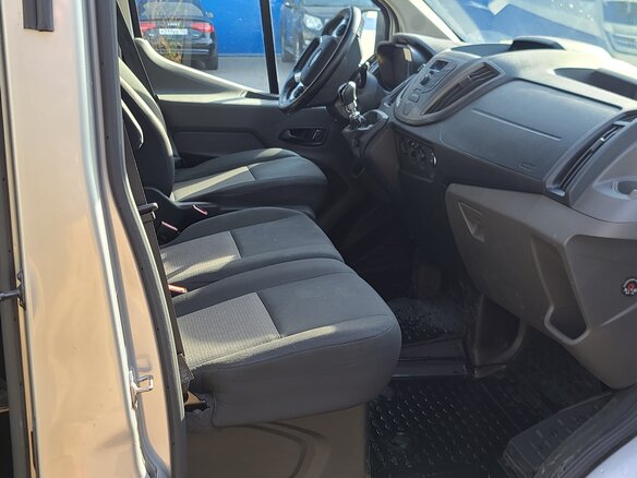 2020 Ford Transit, серебристый, 3430000 рублей - вид 10