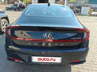 2021 Hyundai Sonata VIII (DN8), чёрный, 2500000 рублей, вид 4