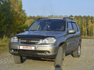 2012 Chevrolet Niva I Рестайлинг, серый, 530000 рублей, вид 2