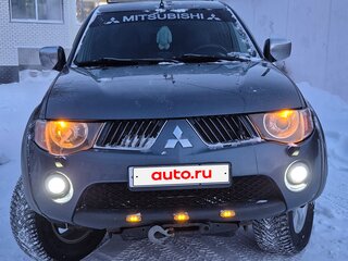 2007 Mitsubishi L200 IV, серый, 1800000 рублей, вид 3