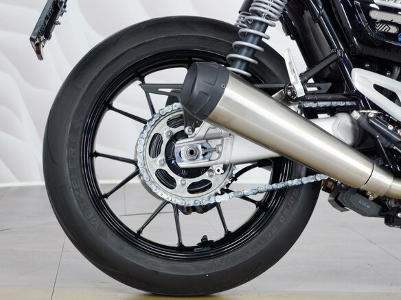 2024 Triumph Speed Twin, чёрный, 1449000 рублей - вид 8