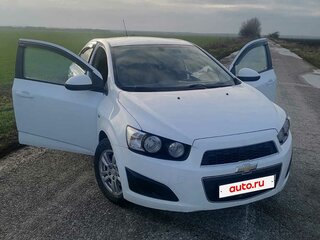 2012 Chevrolet Aveo II, белый, 520000 рублей, вид 3