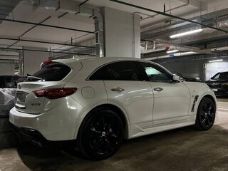2017 Infiniti QX70, белый, 2700000 рублей, вид 1
