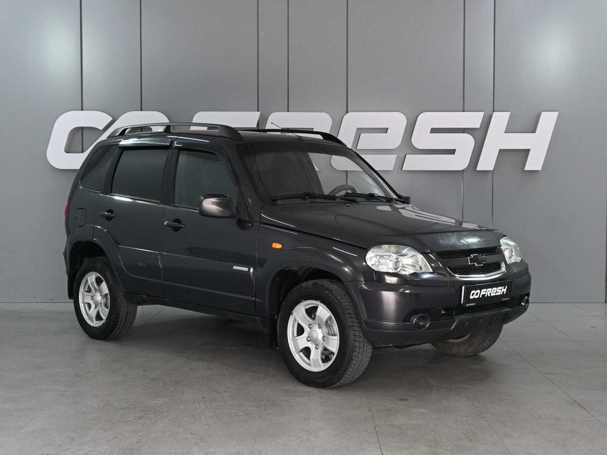 Открыть фотографии: Chevrolet Niva I Рестайлинг