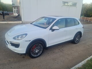 2011 Porsche Cayenne Diesel II (958), белый, 3000000 рублей, вид 1
