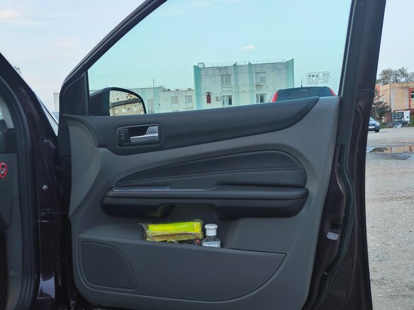 2008 Ford Focus II Рестайлинг, фиолетовый - вид 15