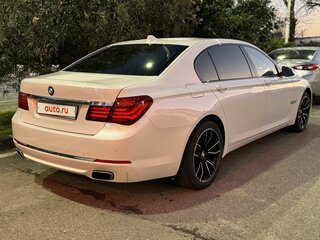 2013 BMW 7 серии Long 750Ld xDrive V (F01/F02/F04) Рестайлинг, белый, 2450000 рублей, вид 4