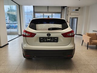 2017 Nissan Qashqai II, белый, 1400000 рублей, вид 4