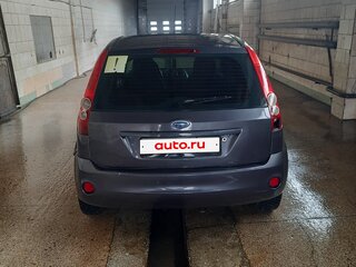 2007 Ford Fiesta Mk5, серый, 210000 рублей, вид 4