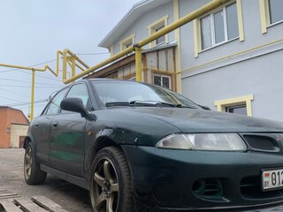 1997 Mitsubishi Carisma I, зелёный, 230000 рублей, вид 2
