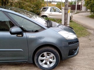 2012 Citroen C4 Picasso I, серый, 700000 рублей, вид 4