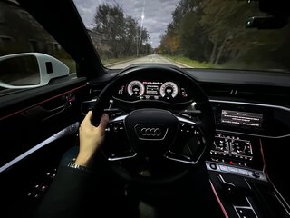 2022 Audi A6 45 TFSI V (C8), белый, 4000000 рублей, вид 3