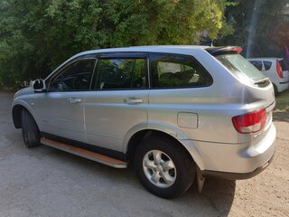 2011 SsangYong Kyron I Рестайлинг, серебристый, 950000 рублей, вид 4