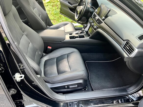 2020 Honda Accord X, чёрный, 2550000 рублей - вид 10