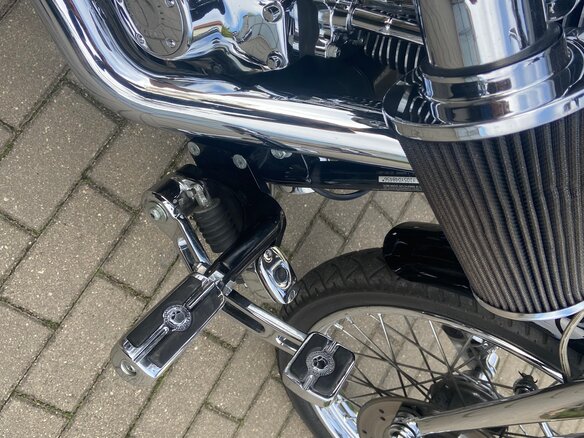 2004 Harley-Davidson Springer Softail, чёрный, 1100000 рублей - вид 6
