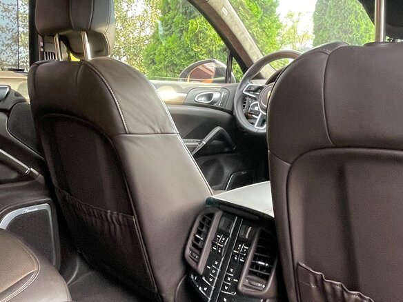 2016 Porsche Cayenne S II Рестайлинг (958), коричневый, 6200000 рублей - вид 28