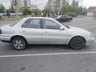 1992 Hyundai Lantra I, серебристый, 83000 рублей, вид 2