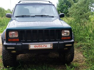 1998 Jeep Cherokee II (XJ) Рестайлинг, зелёный, 700000 рублей, вид 1
