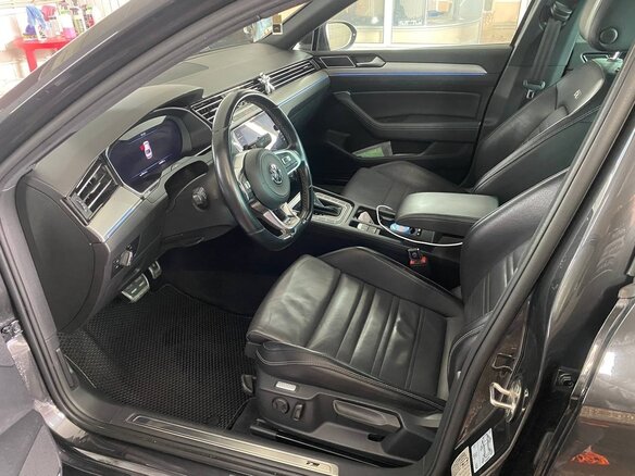 2019 Volkswagen Passat DSG7 B8, серый, 2450000 рублей - вид 6