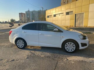 2012 Chevrolet Aveo II, белый, 780000 рублей, вид 5