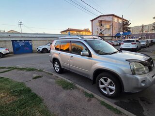 2010 Nissan X-Trail II, серебристый, 870000 рублей, вид 2