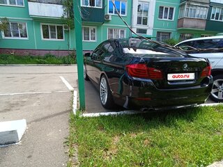 2013 BMW 5 серии 520i VI (F10/F11/F07), чёрный, 2050000 рублей, вид 3