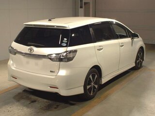 2015 Toyota Wish II Рестайлинг, белый, 1280000 рублей, вид 3