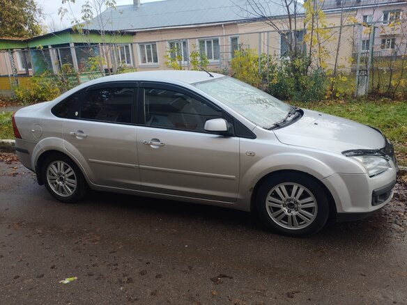 2007 Ford Focus II, серебристый, 450000 рублей - вид 3