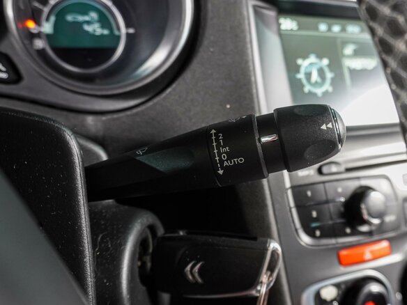 2015 Citroen C4 II, коричневый - вид 18