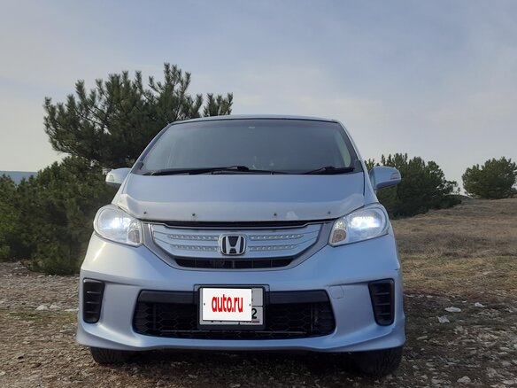 2011 Honda Freed I Рестайлинг, синий, 1150000 рублей - вид 9