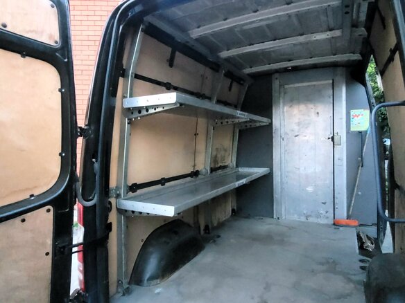 2011 Mercedes-Benz Sprinter, коричневый, 1450000 рублей - вид 10