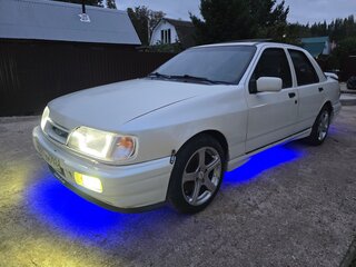 1987 Ford Sierra I Рестайлинг, белый, 220000 рублей, вид 1
