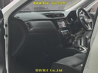 2019 Nissan X-Trail III Рестайлинг, белый, 2193000 рублей, вид 4