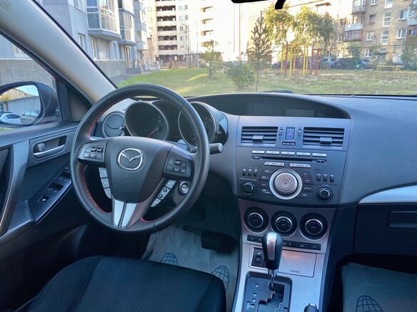 2009 Mazda 3 II (BL), красный - вид 14
