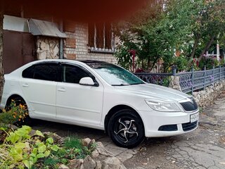 2012 Skoda Octavia II (A5) Рестайлинг, белый, 850000 рублей, вид 4